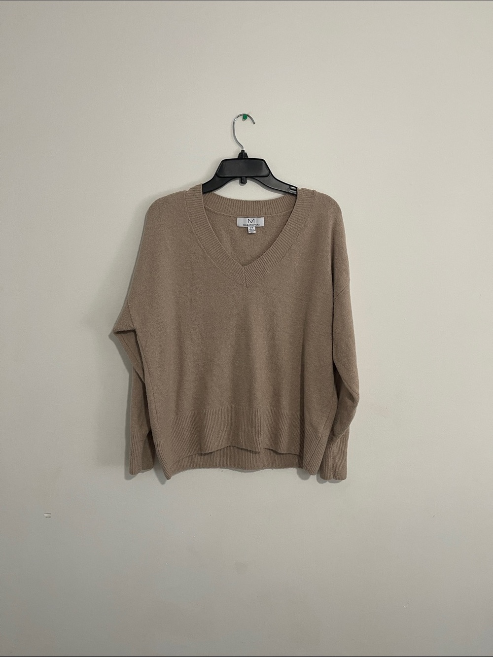 Magaschoni Men's V-Neck Sweater in Light Taupe